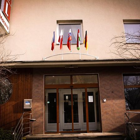 Hotel Morava Uherske Hradiste Exterior photo